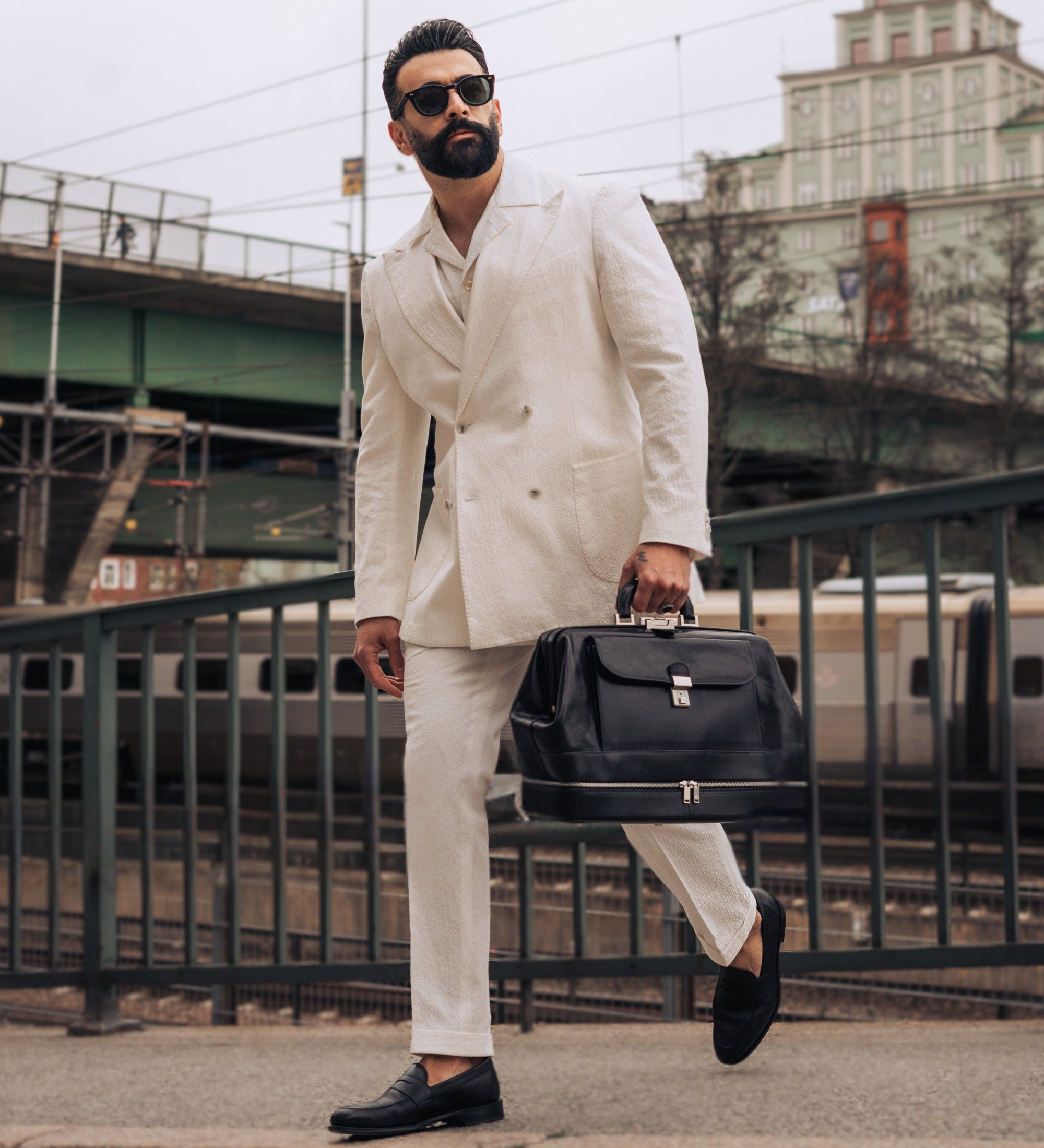 Grote Italiaanse leren dokterstas - The Master and Margarita