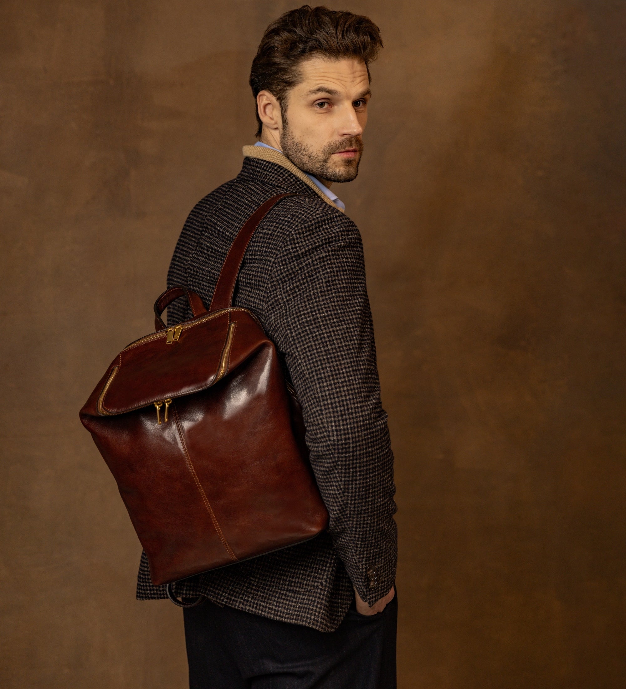 Leren rugtas - A Bend in the River