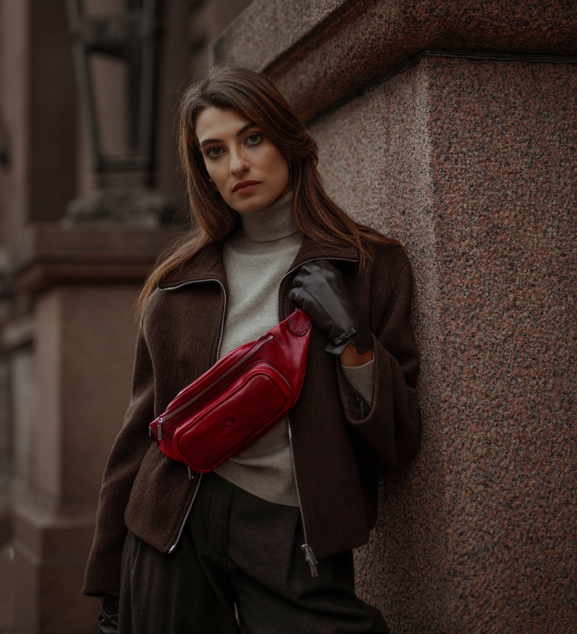 Leren sling bag heuptas voor dames - Independent People