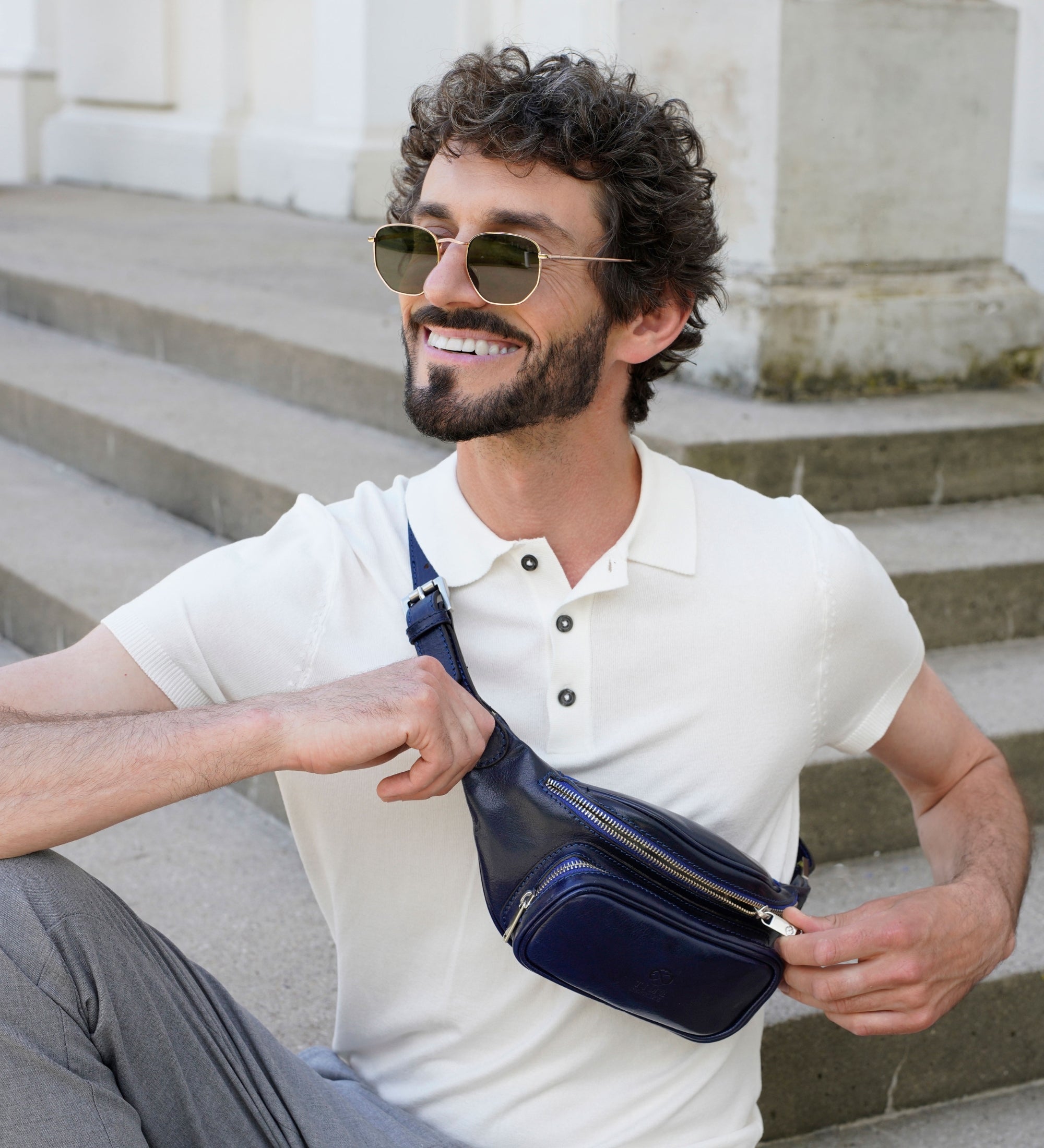 Leren sling bag heuptas - Independent People