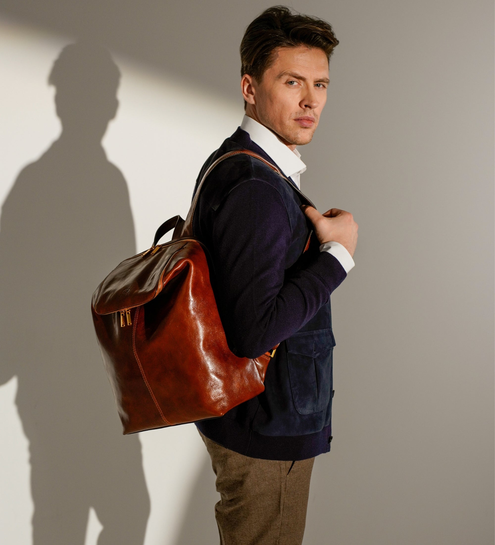 Leren rugtas - A Bend in the River