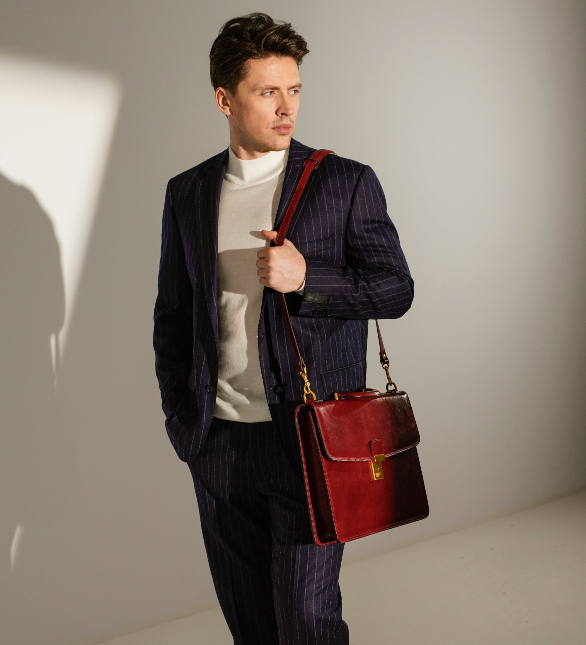 Leren aktetas - The Sound of the Mountain