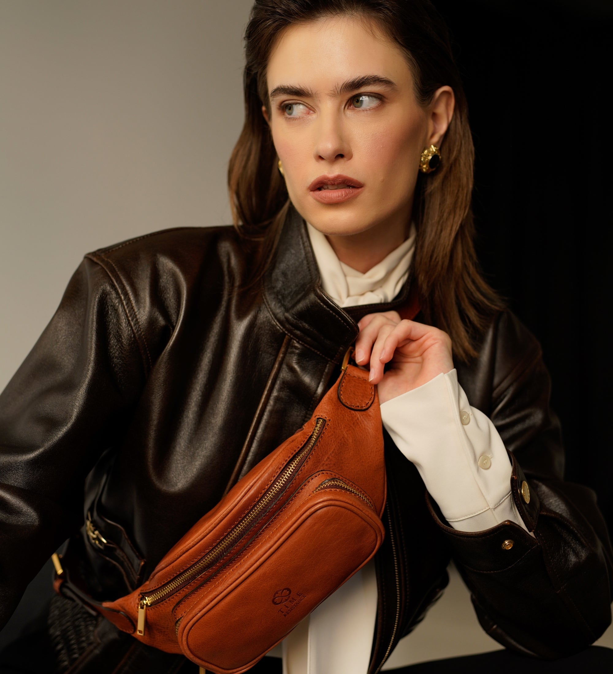 Leren sling bag heuptas voor dames - Independent People