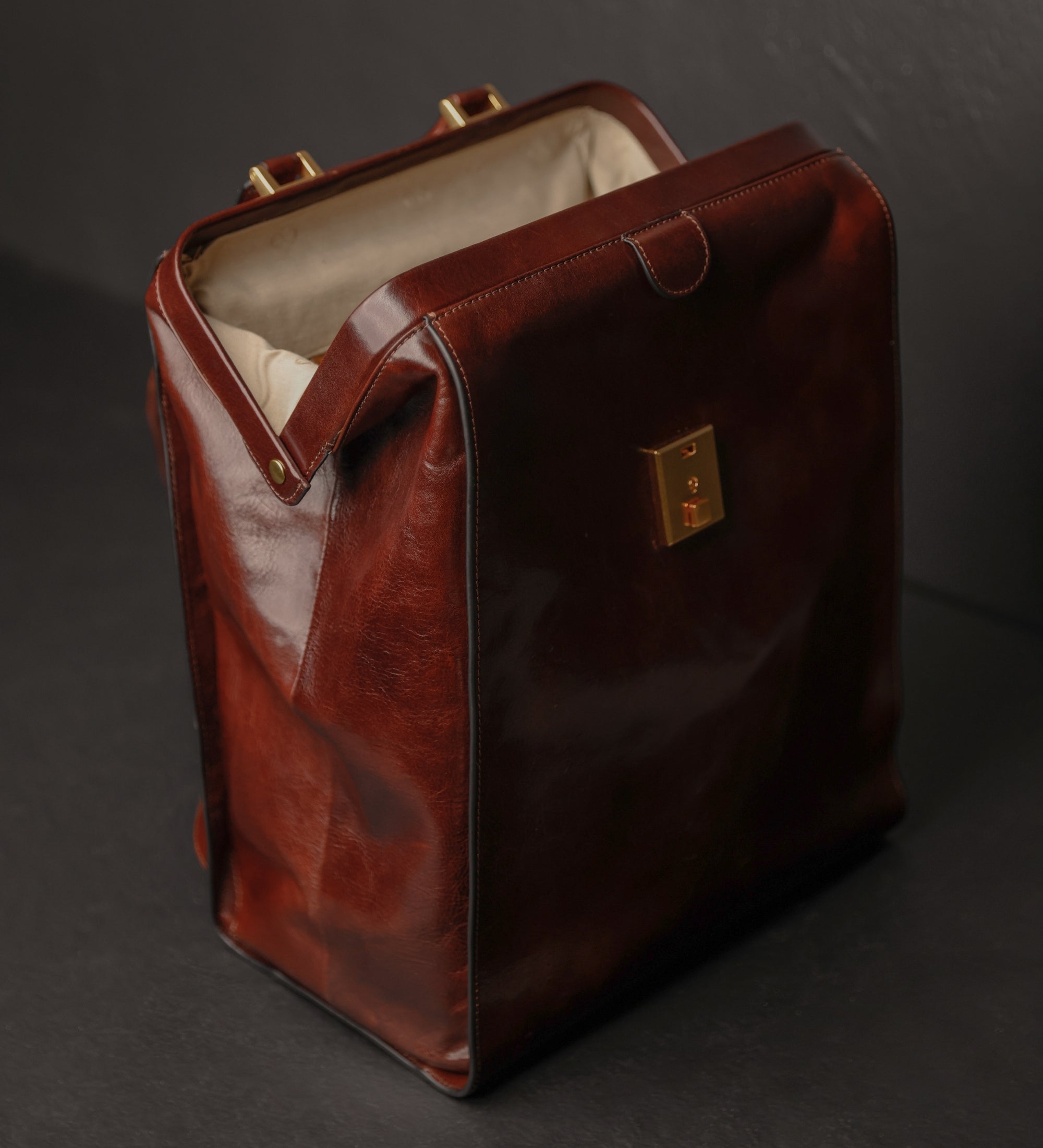 Leren rugtas - A Brief Story of Time