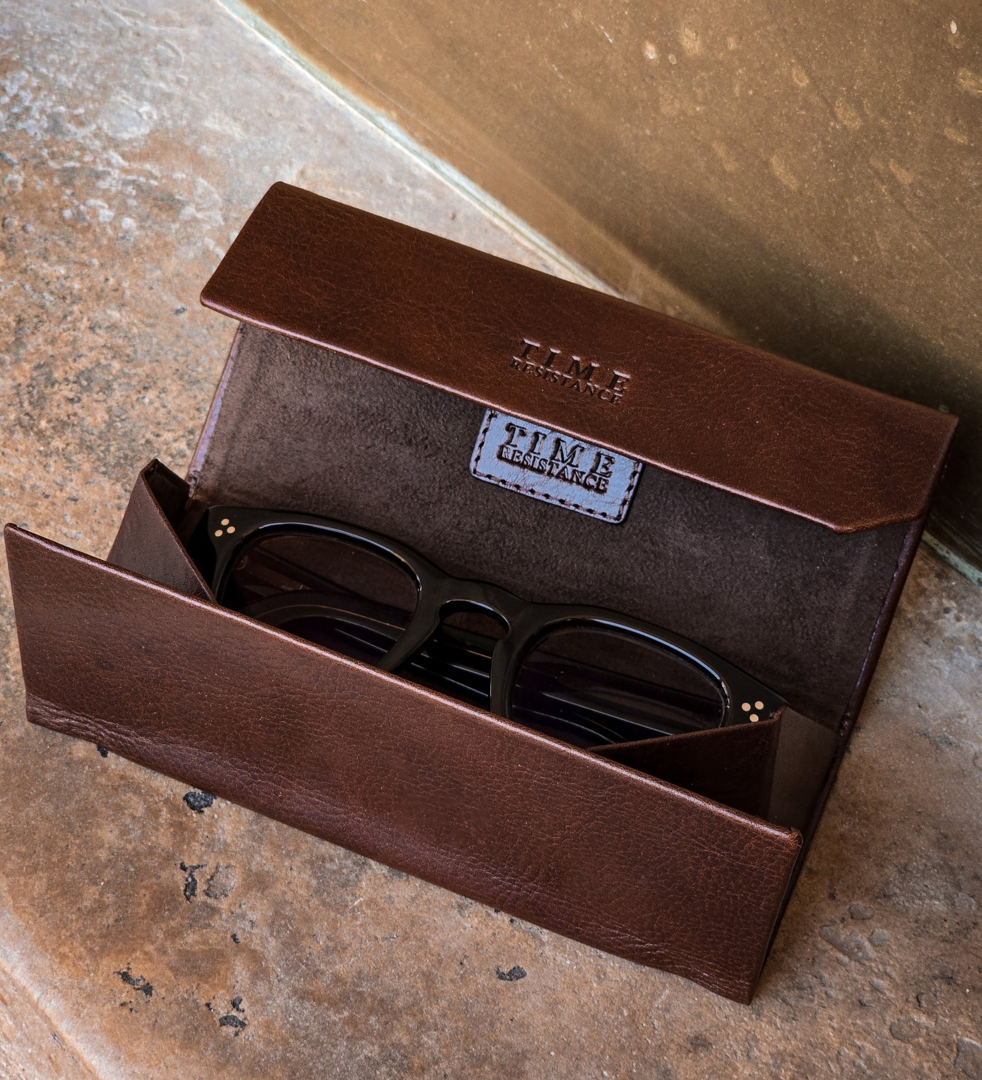 Opvouwbaar leren brillenetui - The Riddle of the Sands