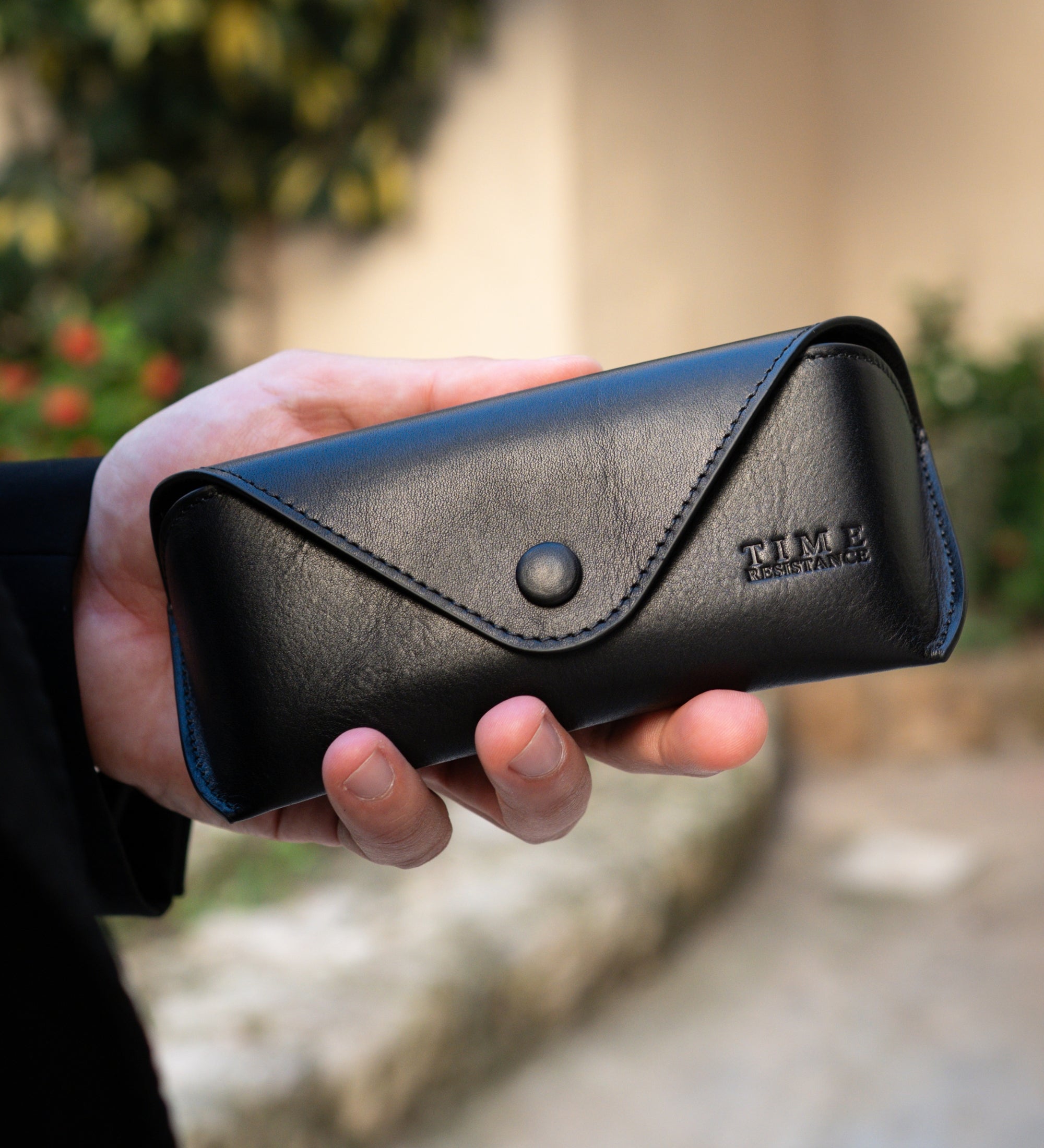 Leren brillenetui - A High Wind in Jamaica