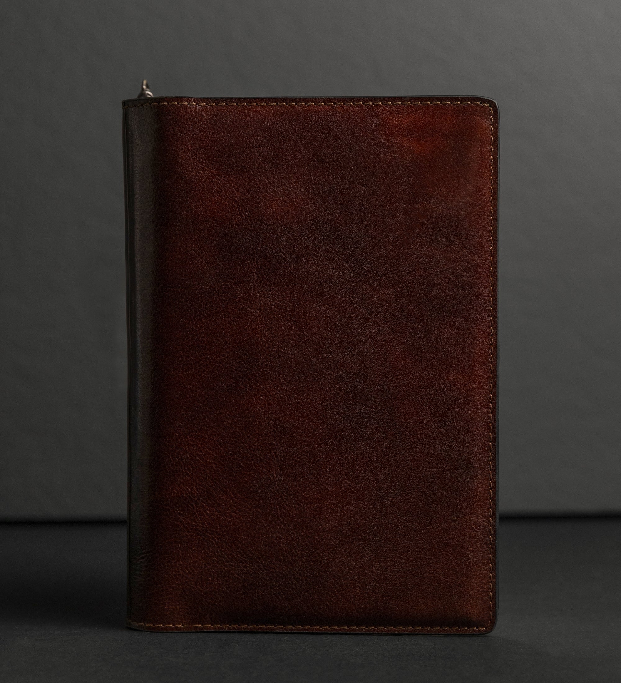 Leren notitieboek met navulbaar A5 notitieblok voor dames - The Diary of a Nobody