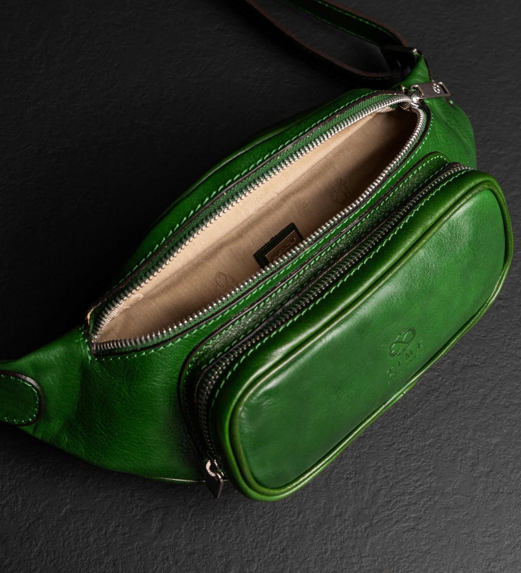 Leren sling bag heuptas voor dames - Independent People