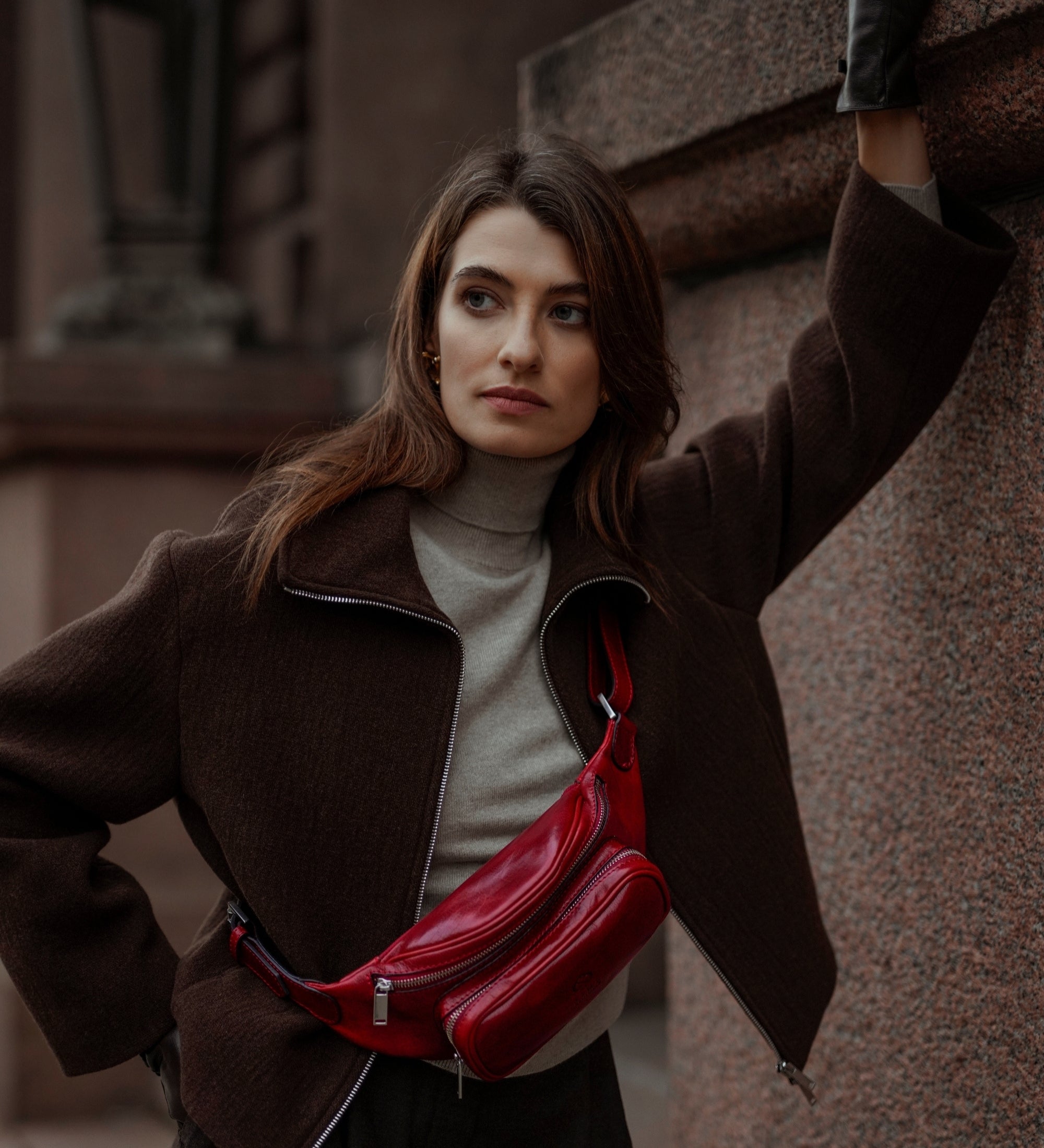 Leren sling bag heuptas voor dames - Independent People