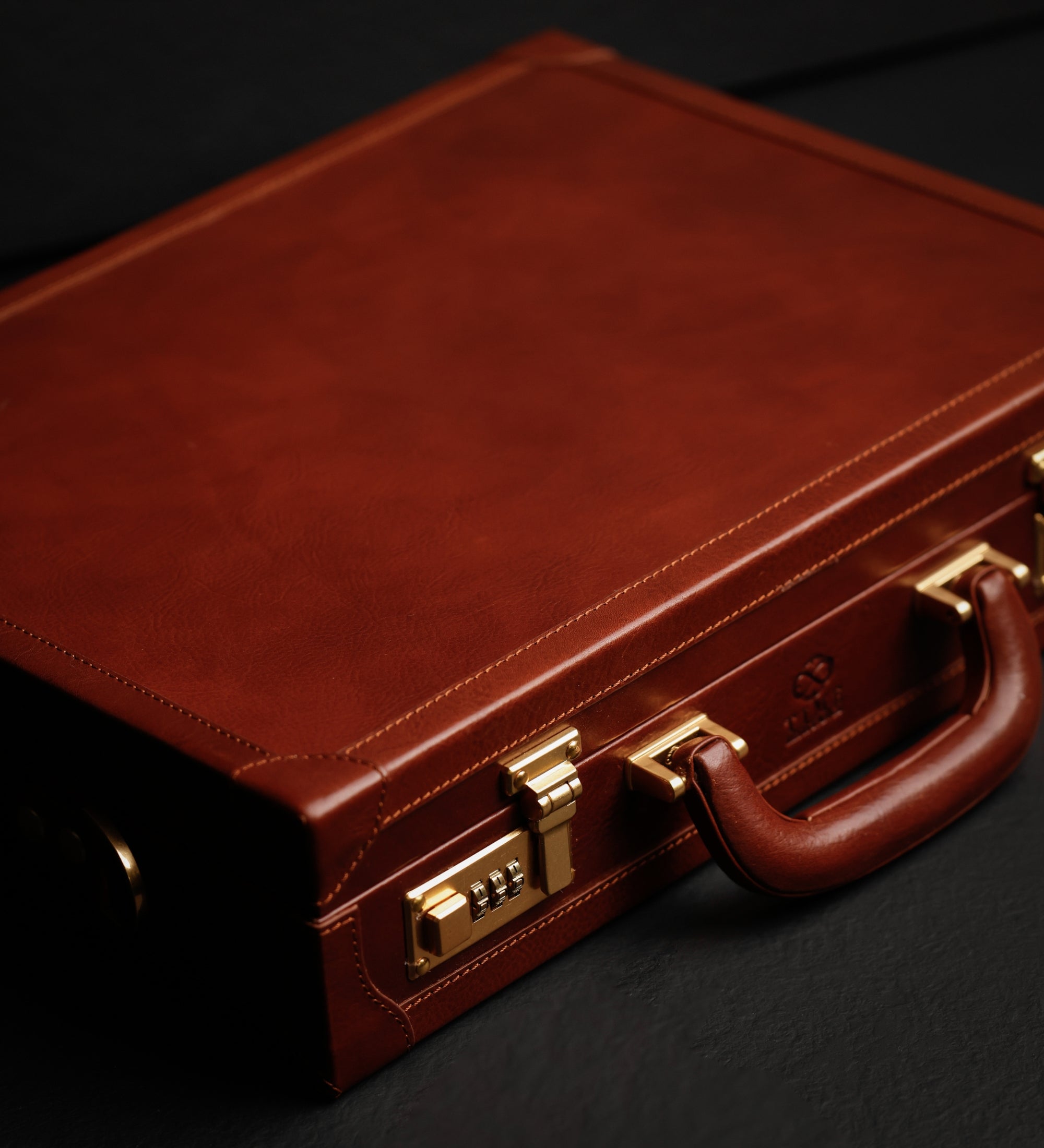 Leren attachékoffer aktetas - A Legacy