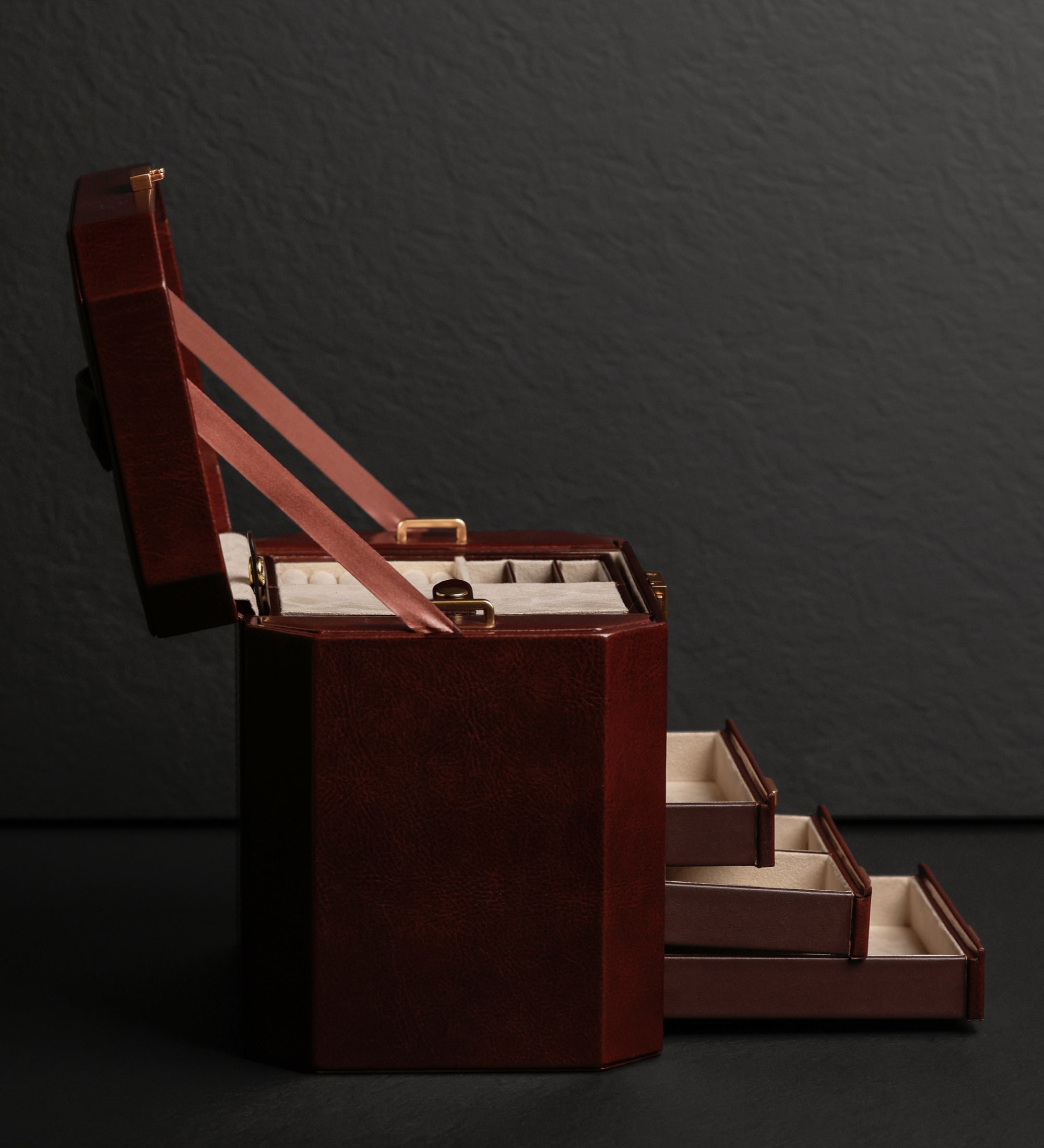 Groot leren sieradenkistje voor dames - A Handful of Dust