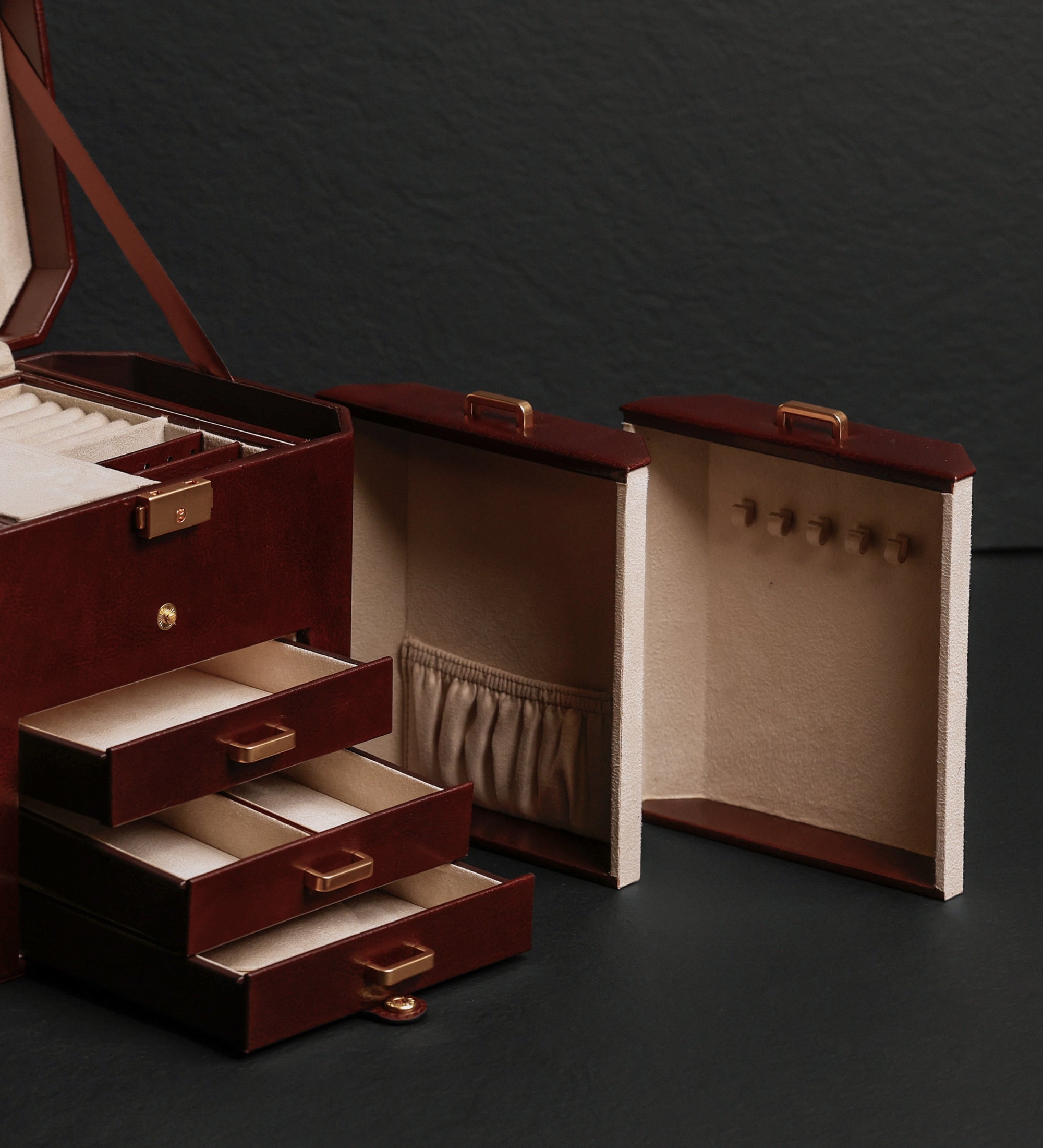 Groot leren sieradenkistje voor dames - A Handful of Dust