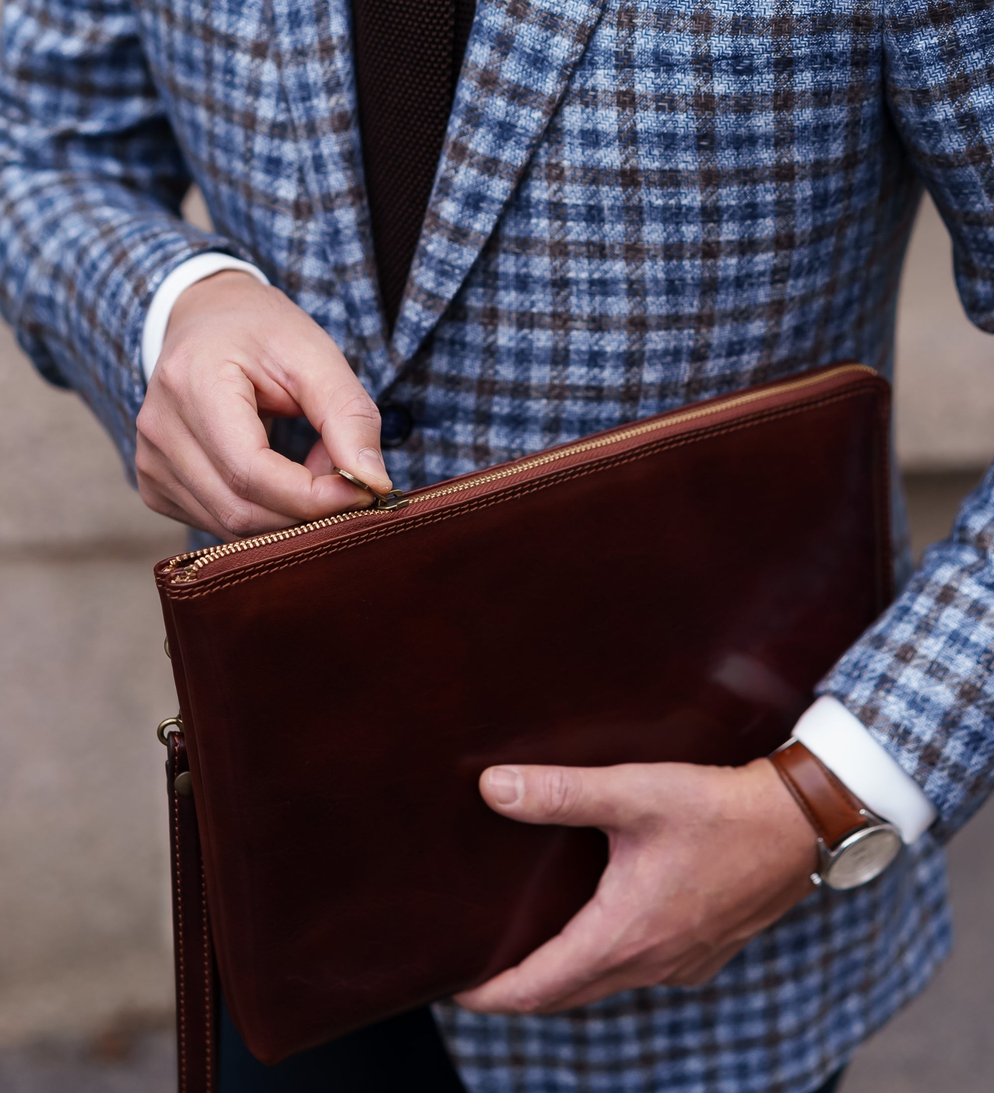 Grote leren clutch compacte handtas voor heren - The Brothers Karamazov