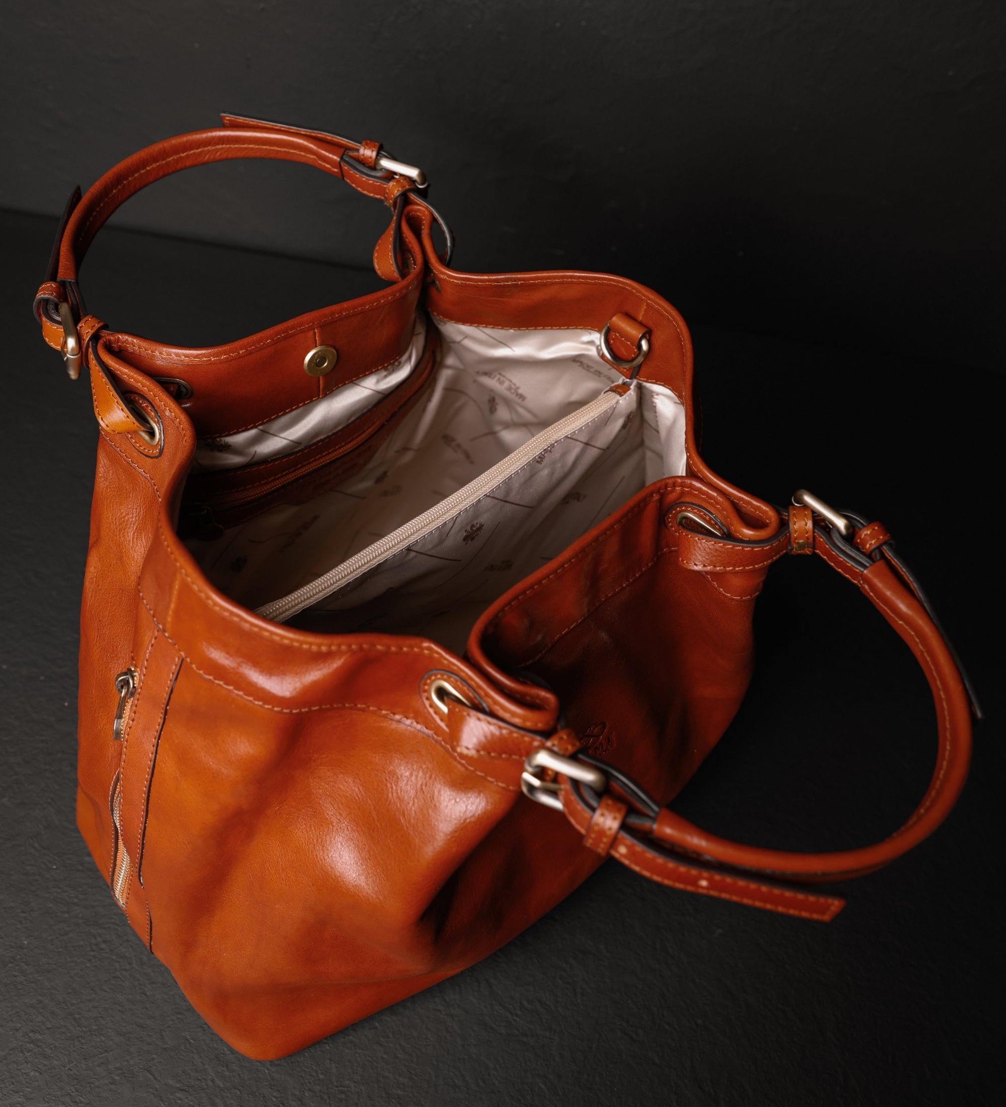 Leren handtas draagtas voor dames - The Betrothed
