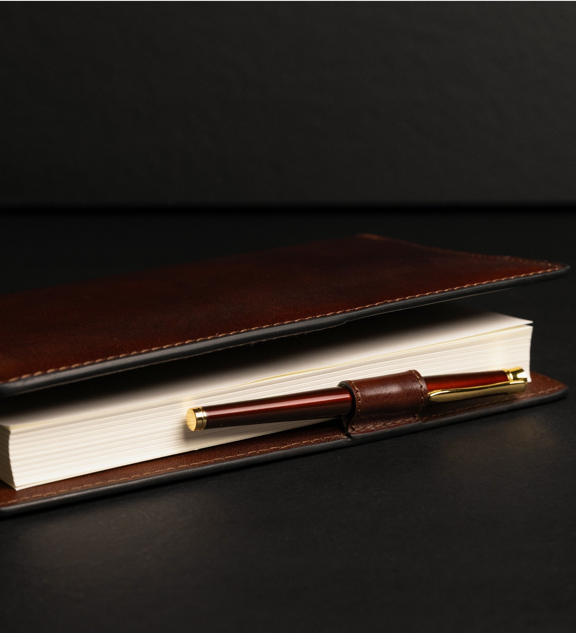 Leren notitieboek met navulbaar A5 notitieblok - The Diary of a Nobody