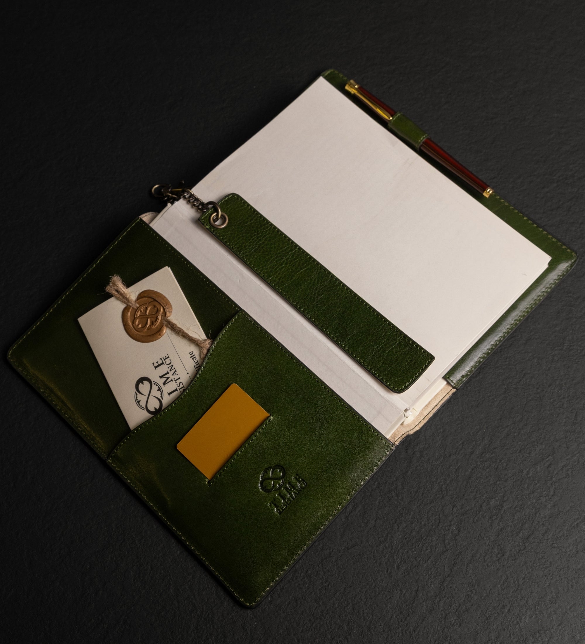 Leren notitieboek met navulbaar A5 notitieblok voor dames - The Diary of a Nobody