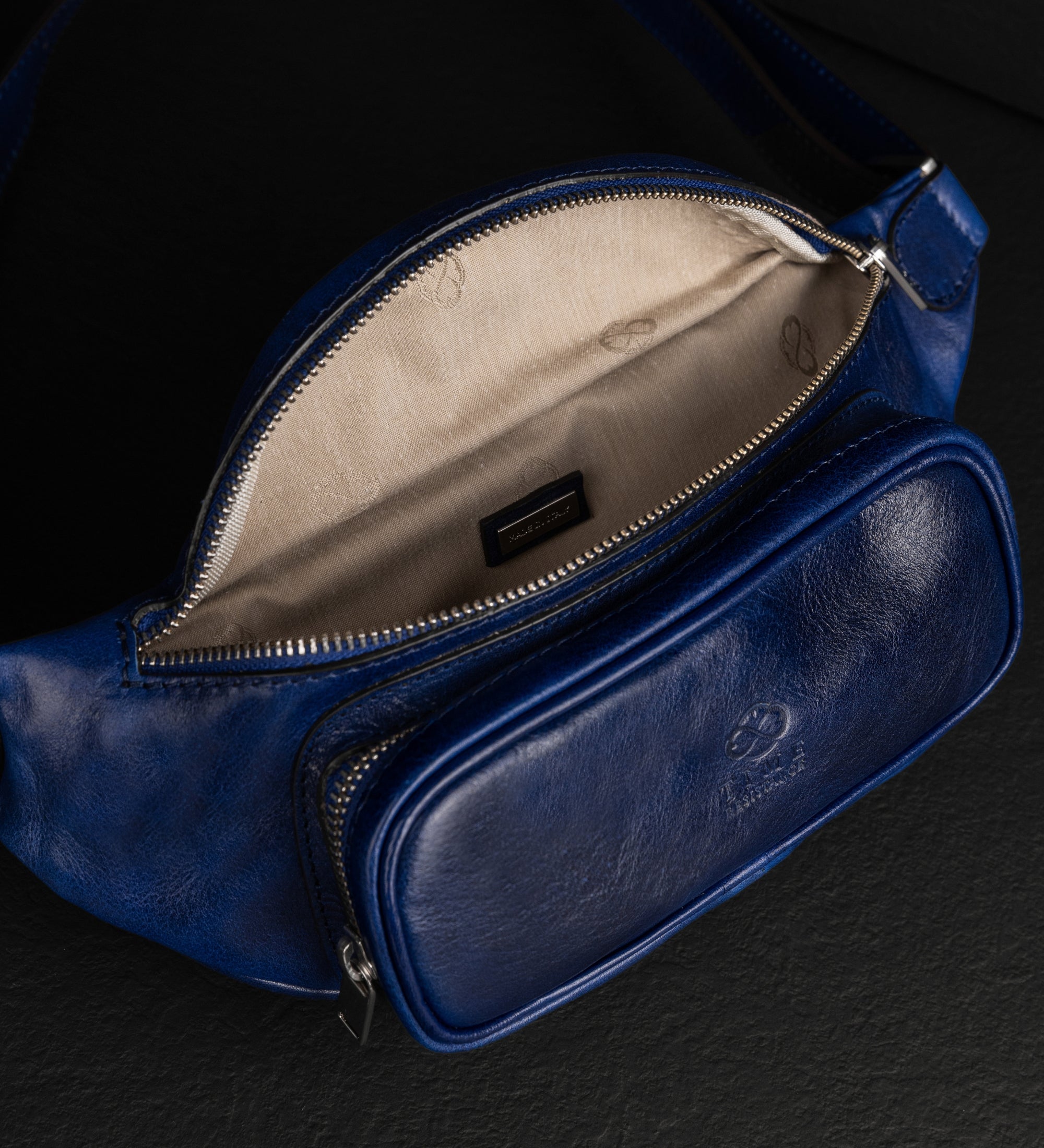 Leren sling bag heuptas voor dames - Independent People