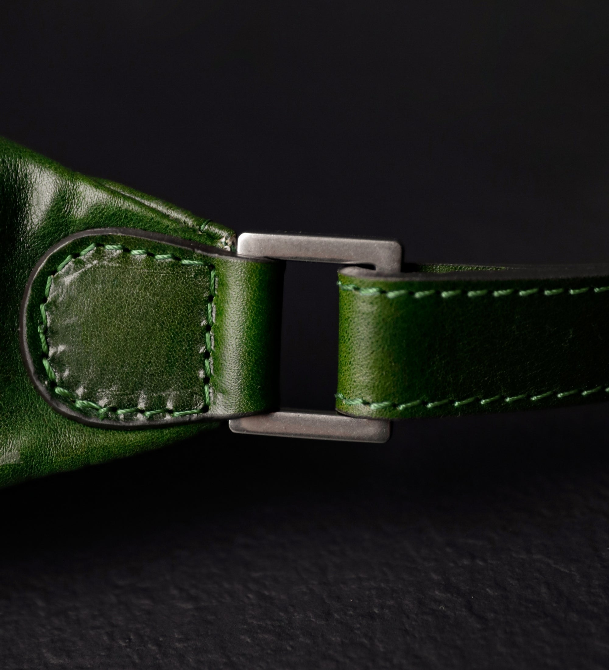 Leren sling bag heuptas - Independent People