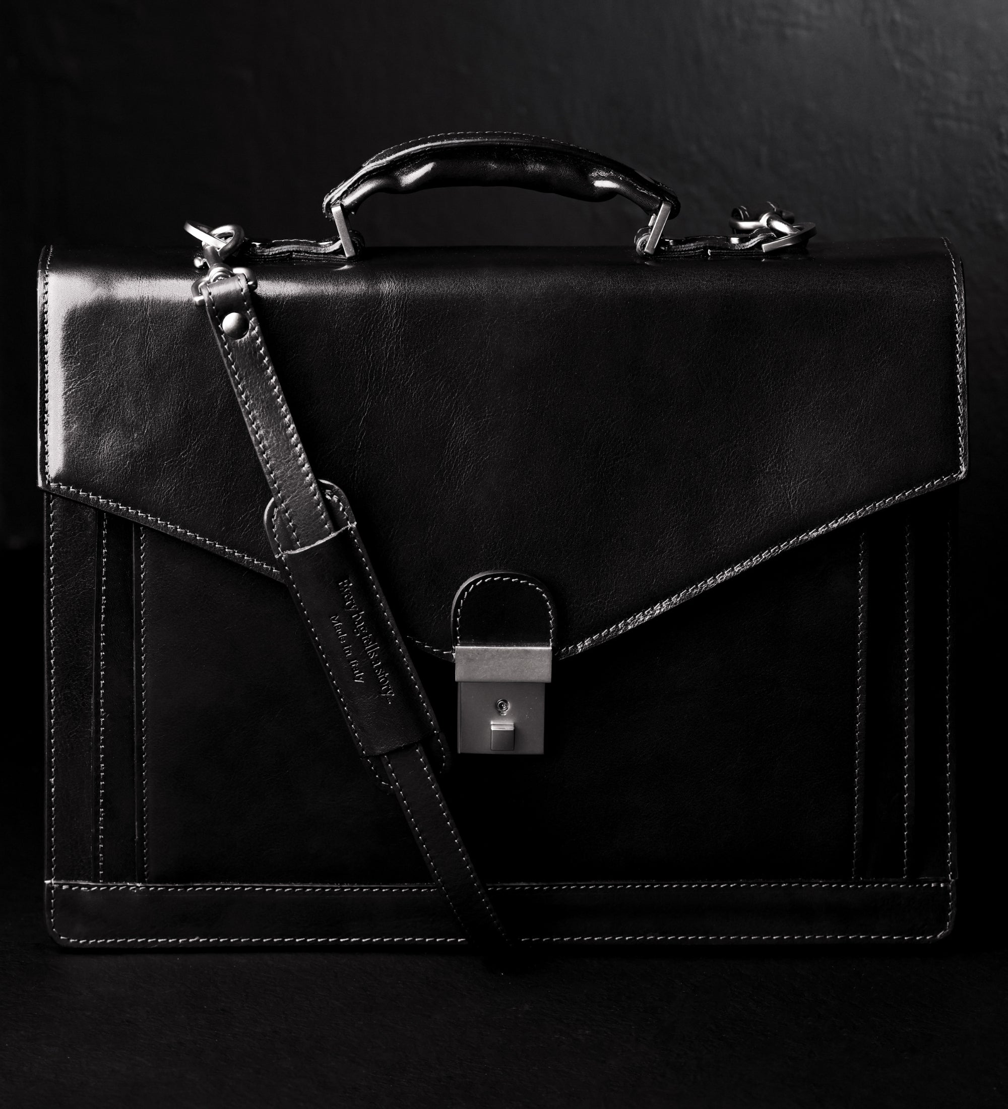 Klassiek design leren aktetas - The Magus
