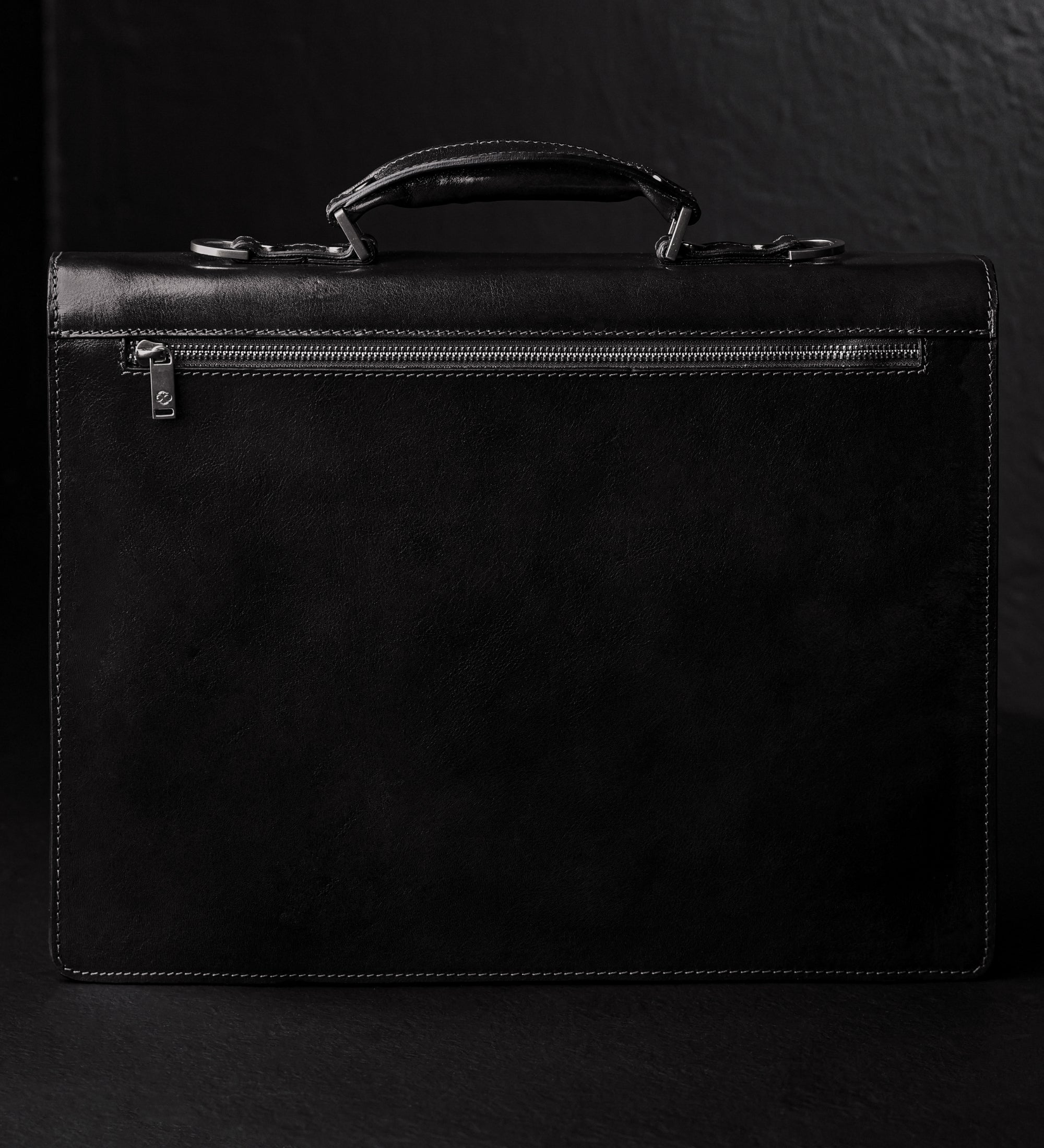 Klassiek design leren aktetas - The Magus
